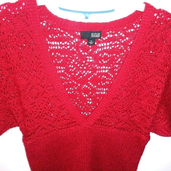 ANA a.n.a  Cropped sweater top Red knit top V Neck Sz M short sleeve pullover - Picture 3 of 6